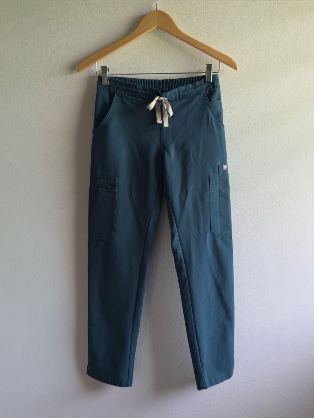 Figs Yola Skinny Scrub Pants